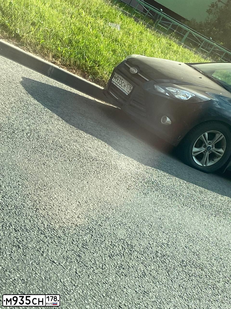 Фото автомобиля HYUNDAI ELANTRA, 2012 — госномер М953СН178. Цвет: КРАСНЫЙ