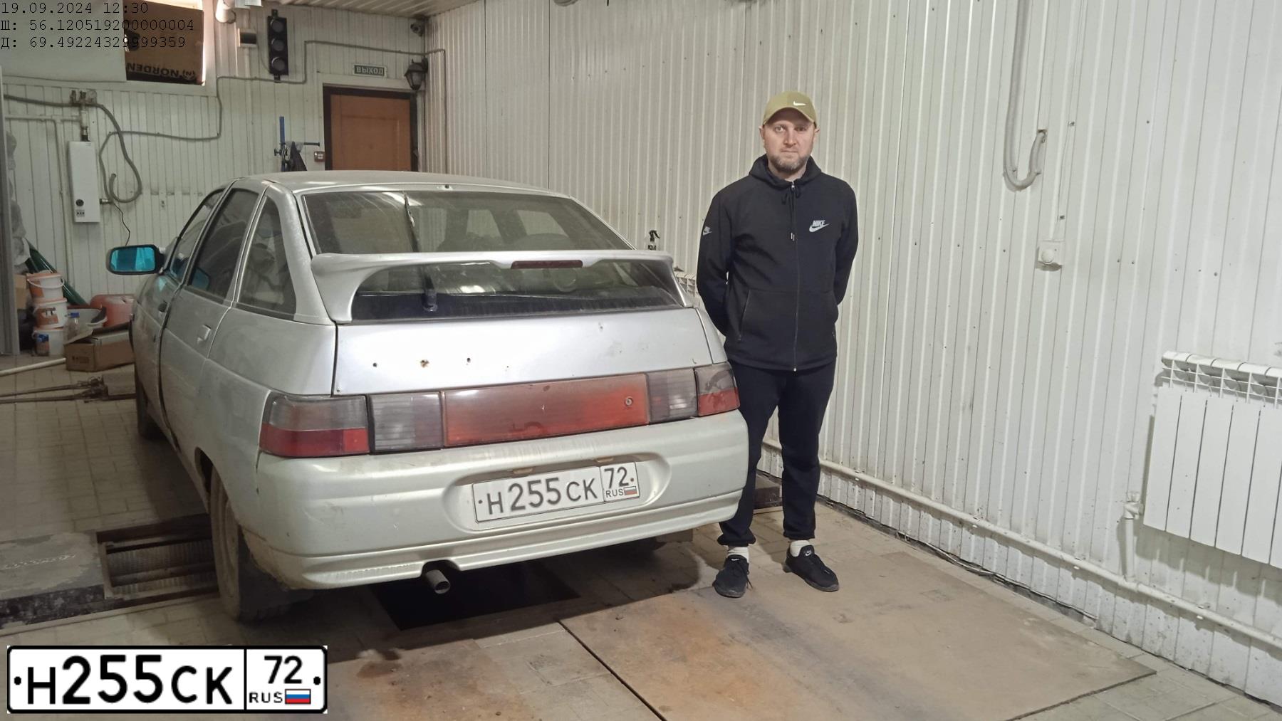 Фото автомобиля LADA 2112 LADA, 2003 — госномер А770ВВ172