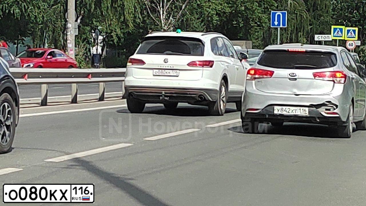 Фото автомобиля KIA SPORTAGE, 2014 — госномер О080КХ116. Цвет: синий
