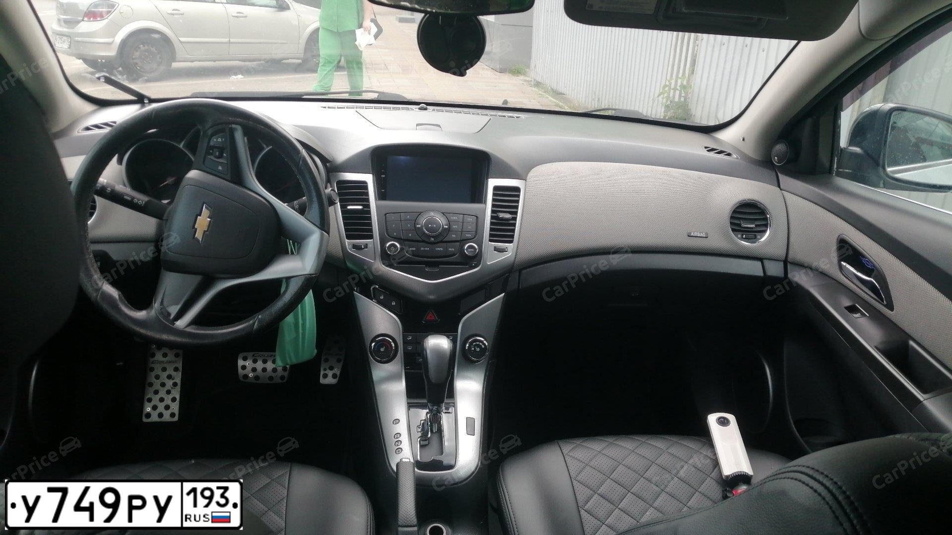 Фото автомобиля CHEVROLET CRUZE, 2011 — госномер Н040ВУ123. Цвет: Белый