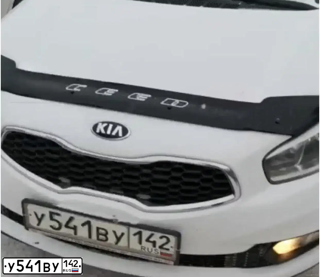 Фото автомобиля KIA CEE'D, 2013 — госномер У541ВУ142. Цвет: Белый
