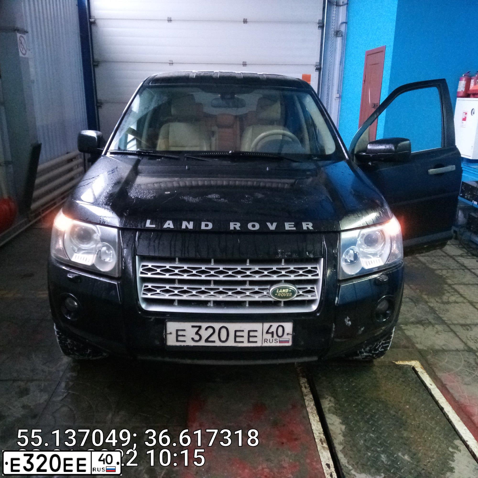 Фото автомобиля LADA 2107, 2002 — госномер Е320ЕЕ40. Цвет: БОРДОВЫЙ