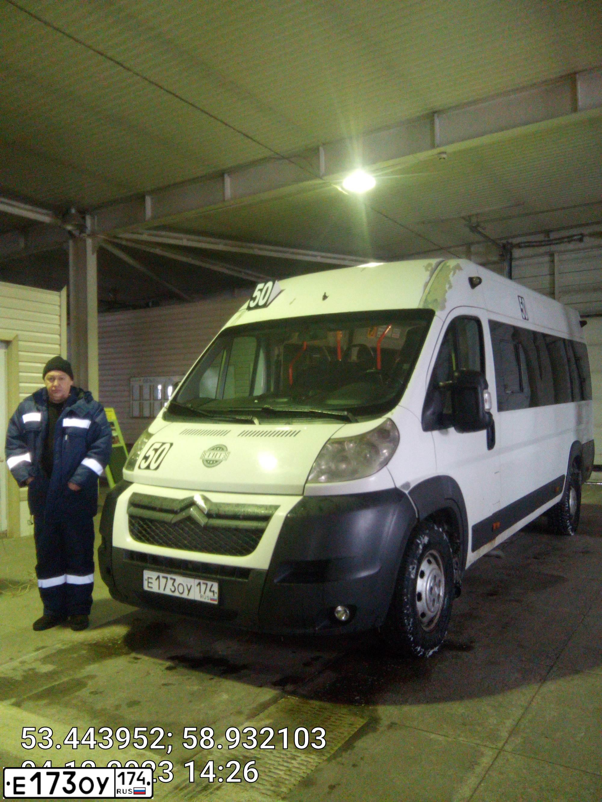Фото автомобиля (CITROEN) 2227W0 (JUMPER), 2012 — госномер Е173ОУ174