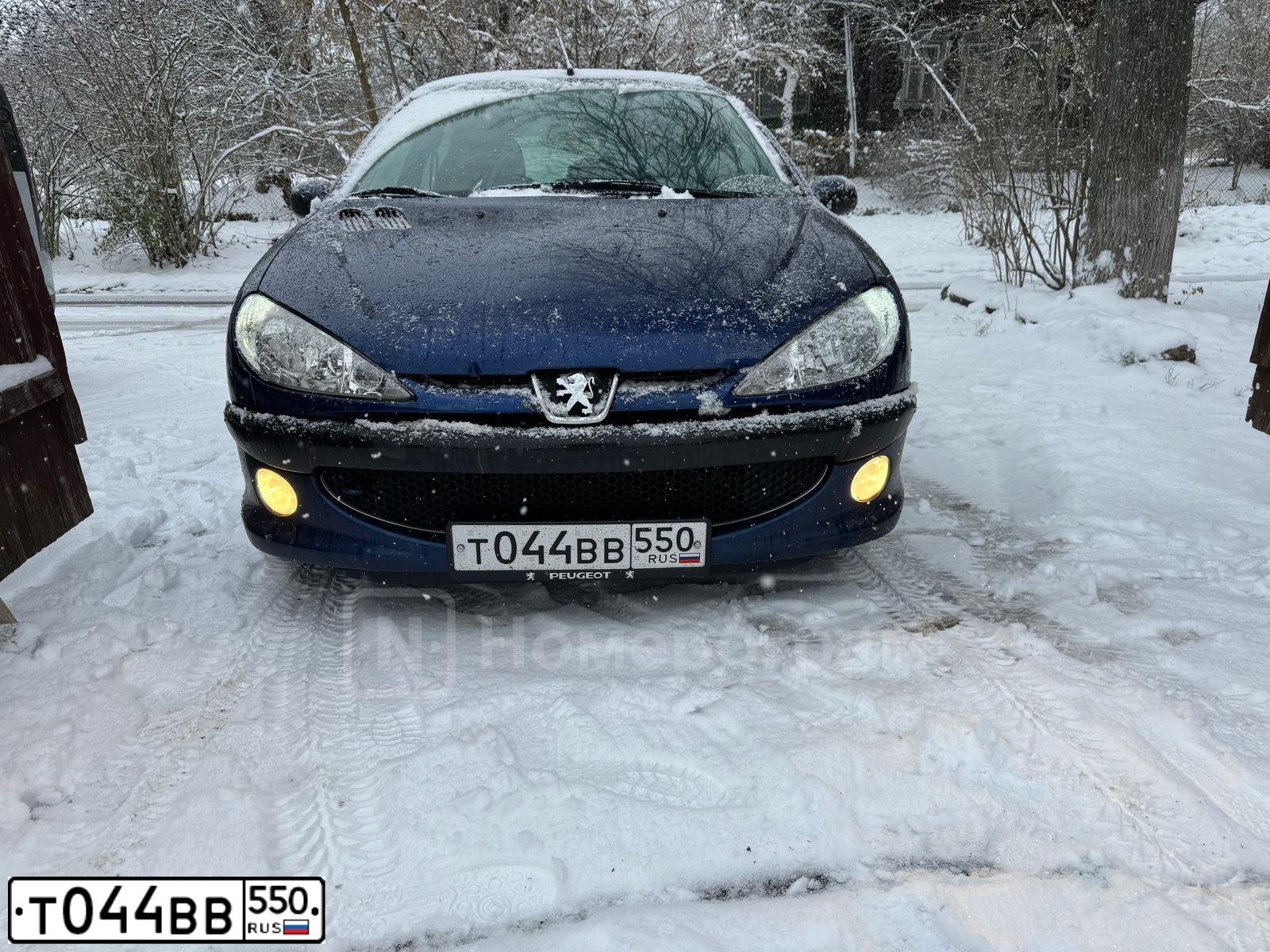 Фото автомобиля PEUGEOT 206, 2004 — госномер Т044ВВ550. Цвет: СИНИЙ ТЕМНО СИНИЙ