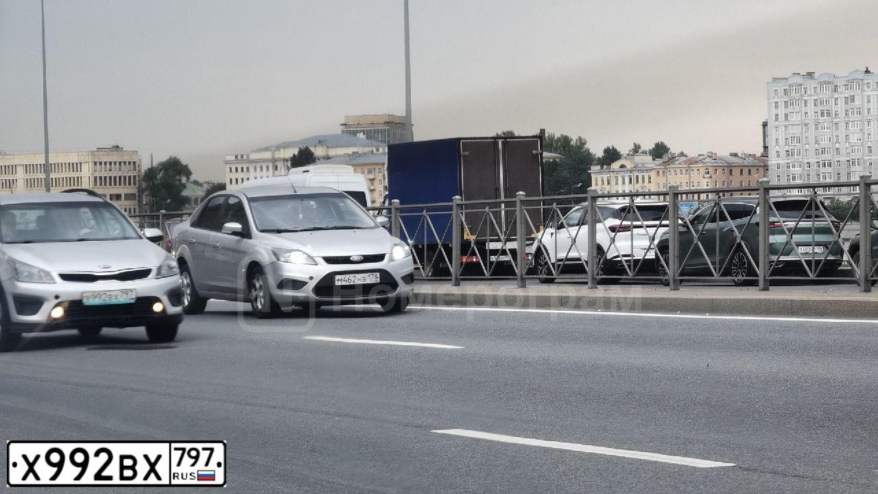Фото автомобиля MITSUBISHI ASX, 2010 — госномер Х992ВХ797. Цвет: ЧЕРНЫЙ