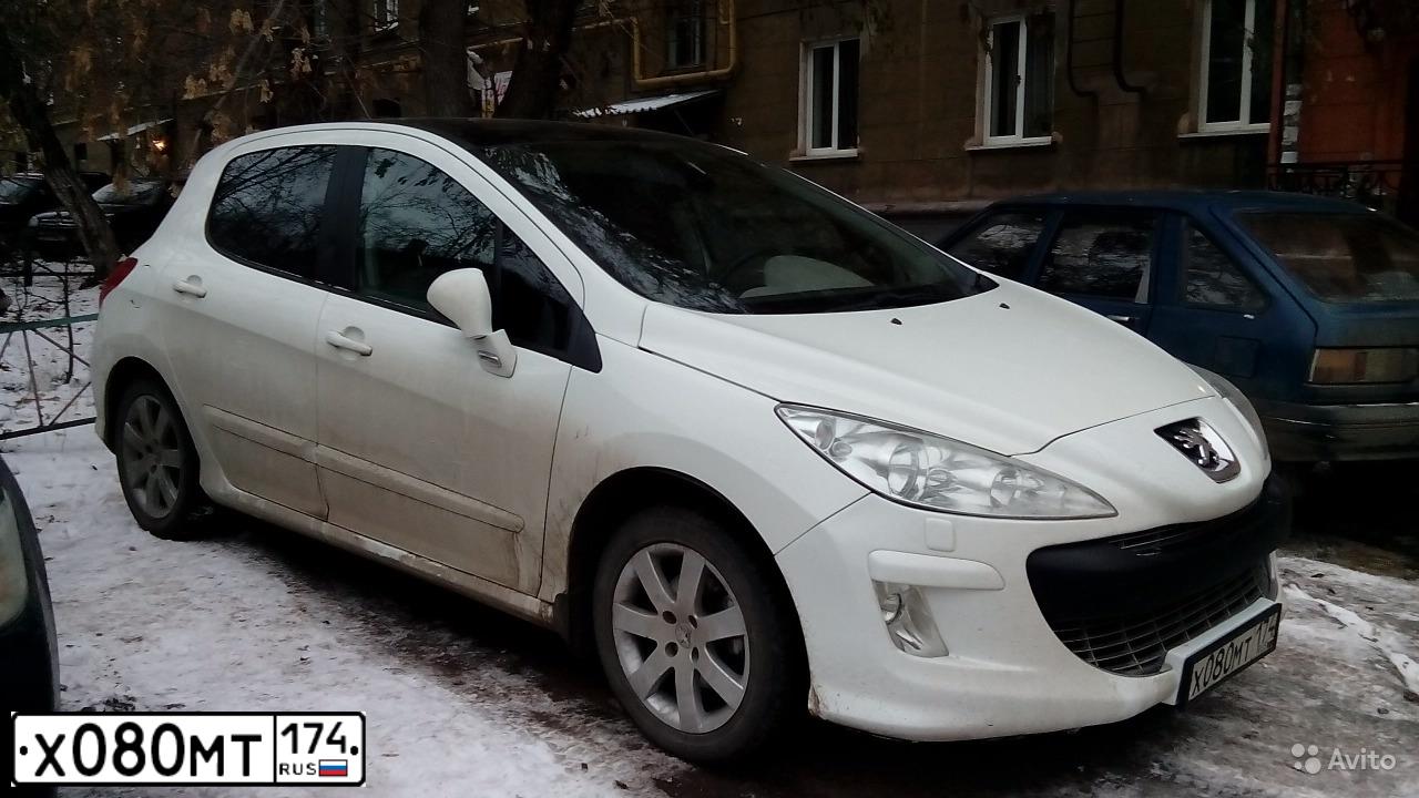Фото автомобиля PEUGEOT 308, 2008 — госномер А020ЕЕ174. Цвет: Белый