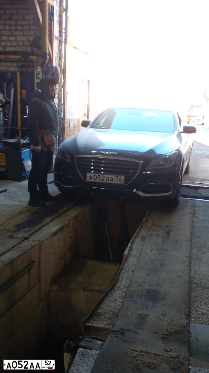 Фото автомобиля GAZ 3110 WOLGA, 2007 — госномер А052АА52. Цвет: Серый 