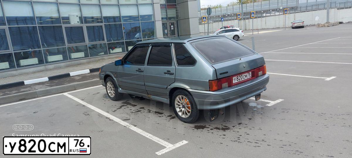 Фото автомобиля LADA 2114 SAMARA, 2004 — госномер У820СМ76. Цвет: СЕРО-ЗЕЛЕНЫЙ