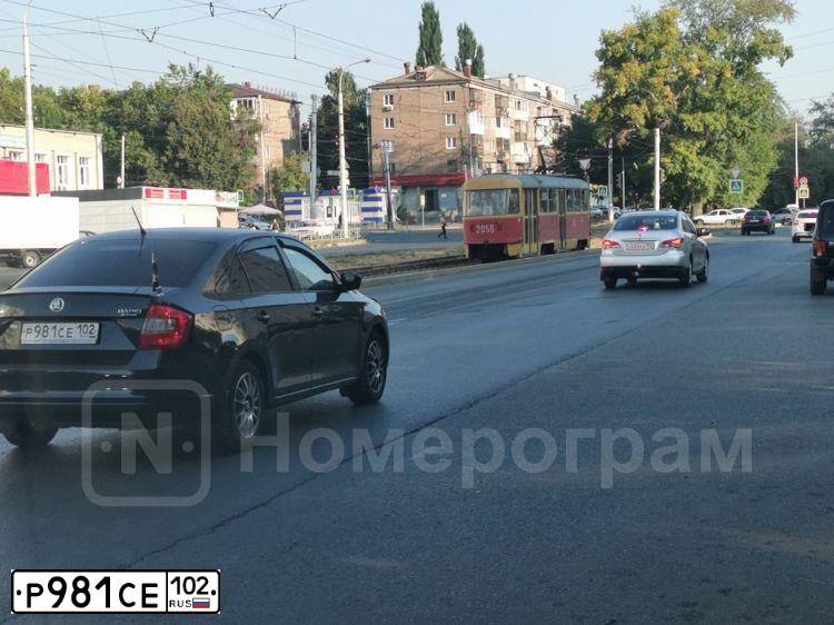 Фото автомобиля КИА РИО, 2017 — госномер Т202АЕ977. Цвет: БЕЛЫЙ