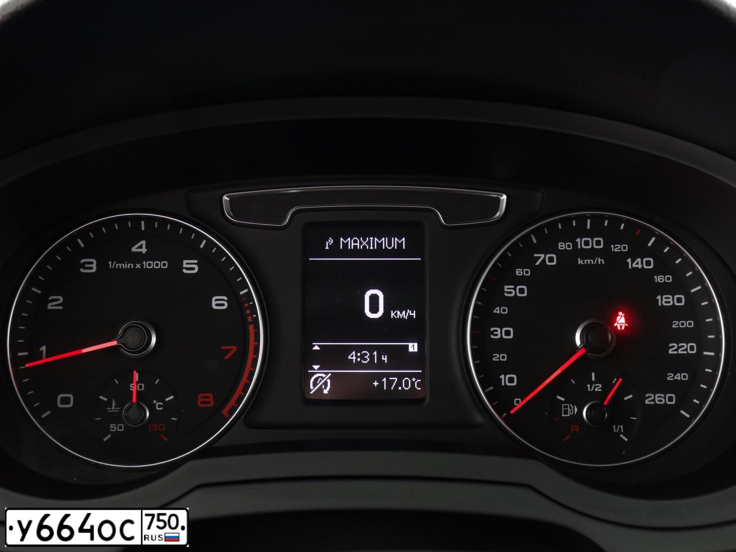 Фото автомобиля AUDI Q3, 2017 — госномер Н797ЕО977. Цвет: Серый