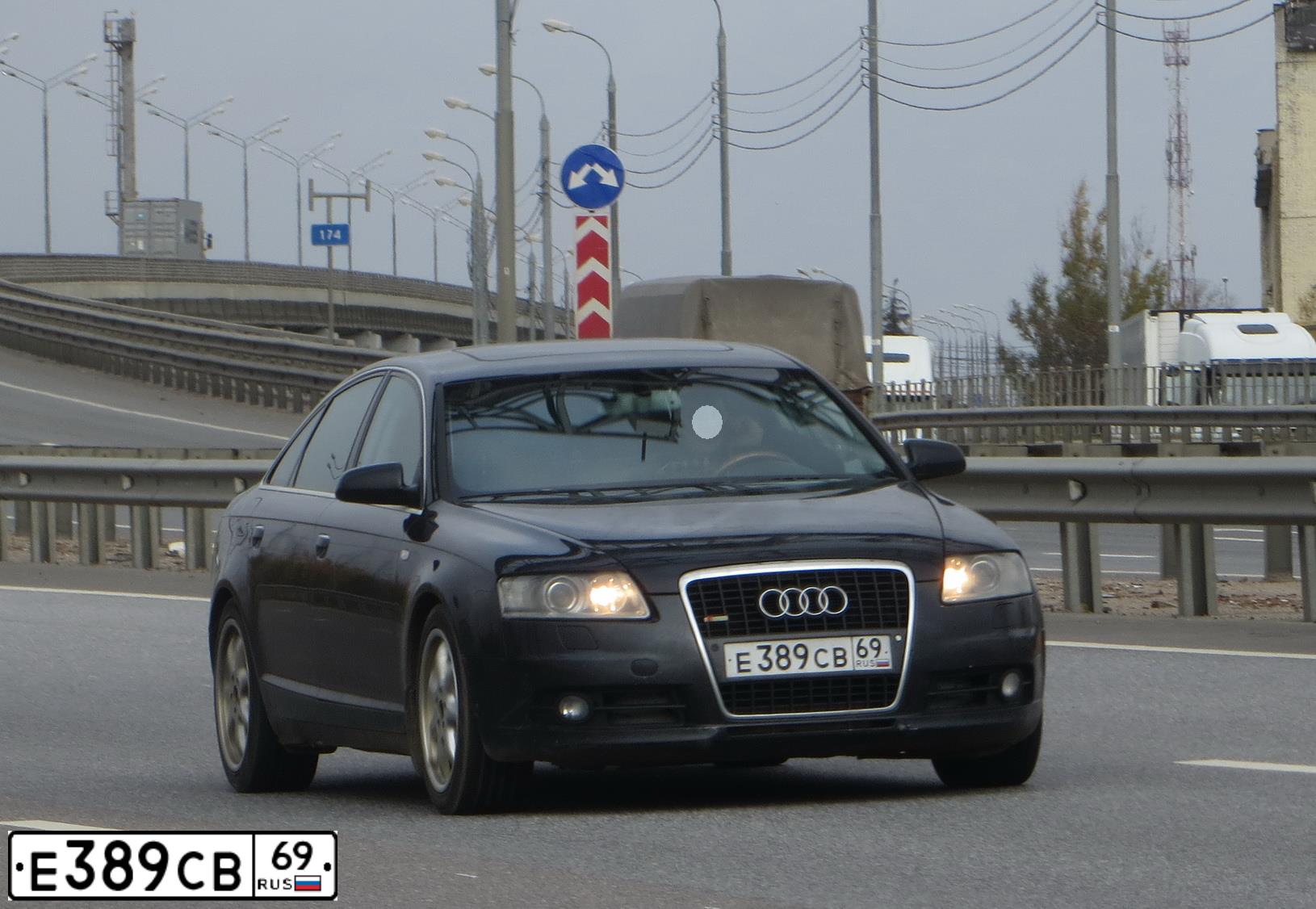 Фото автомобиля AUDI A6, 2004 — госномер Е389СВ69. Цвет: ЧЕРНЫЙ