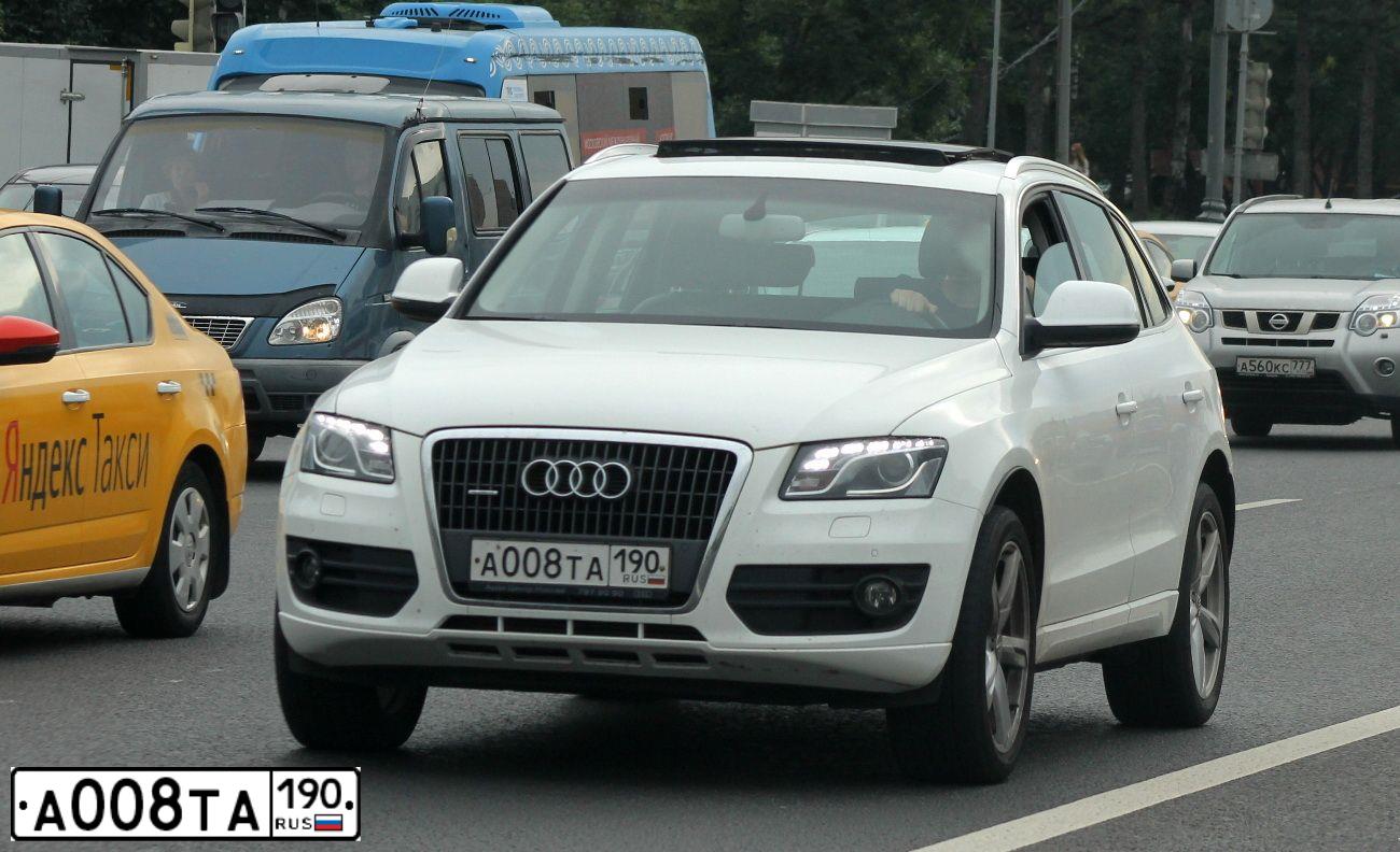 Фото автомобиля AUDI Q5, 2012 — госномер А008ТА190. Цвет: Белый