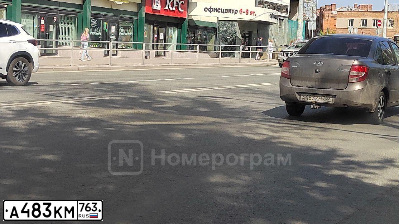 Фото автомобиля LADA 2190 GRANTA, 2018 — госномер А483КМ763. Цвет: ЗОЛОТИСТО-КОРИЧНЕВЫЙ