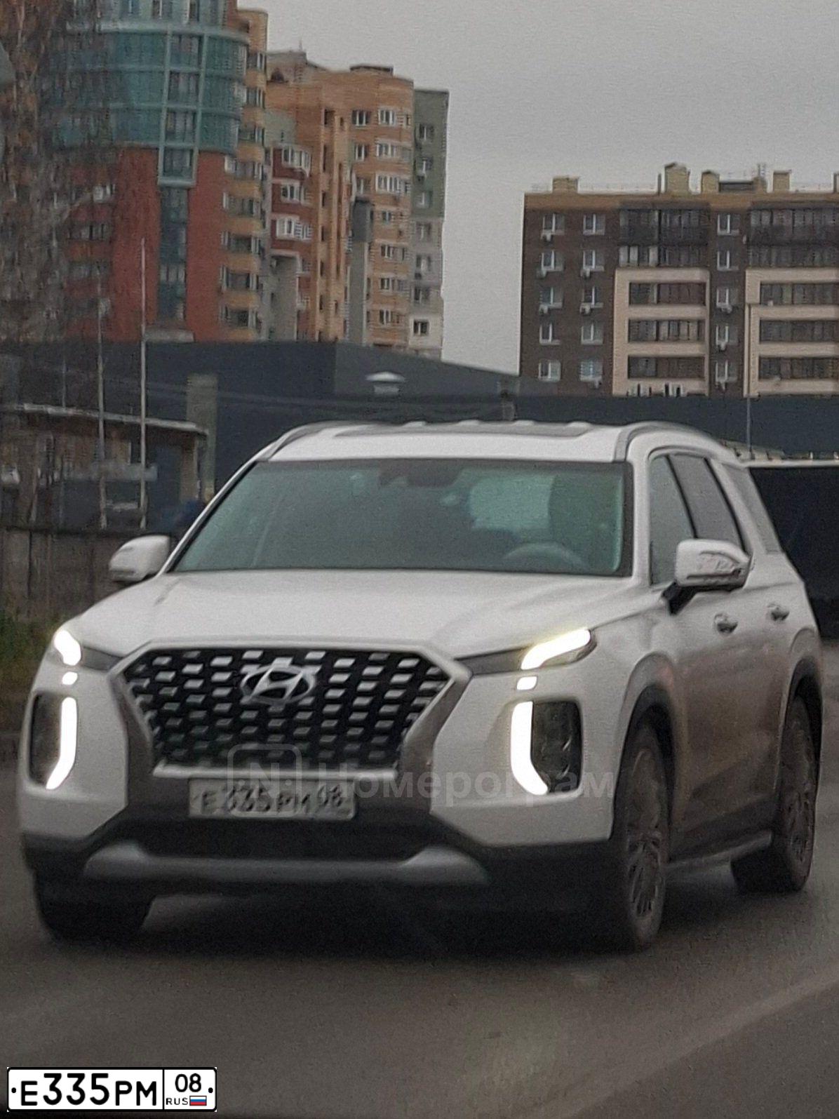 Фото автомобиля HYUNDAI PALISADE, 2019 — госномер Е335РМ08