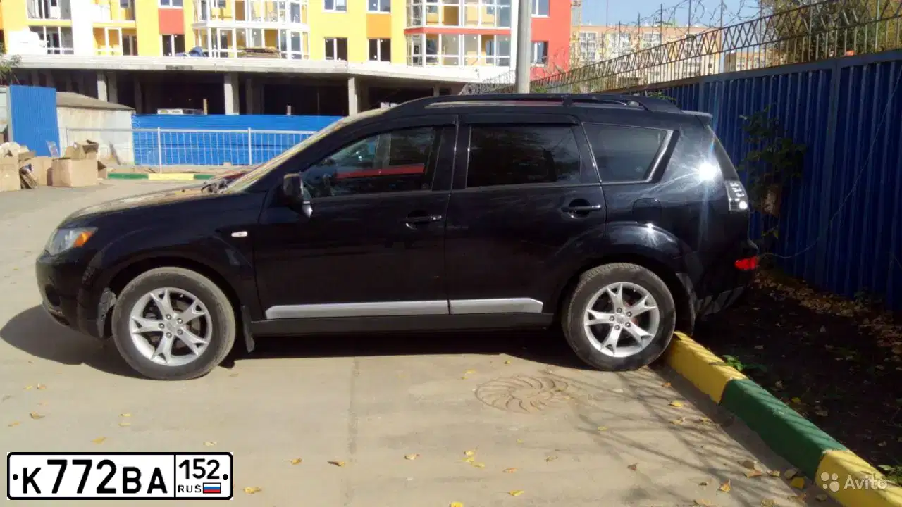 Фото автомобиля MITSUBISHI OUTLANDER, 2008 — госномер В608СХ43