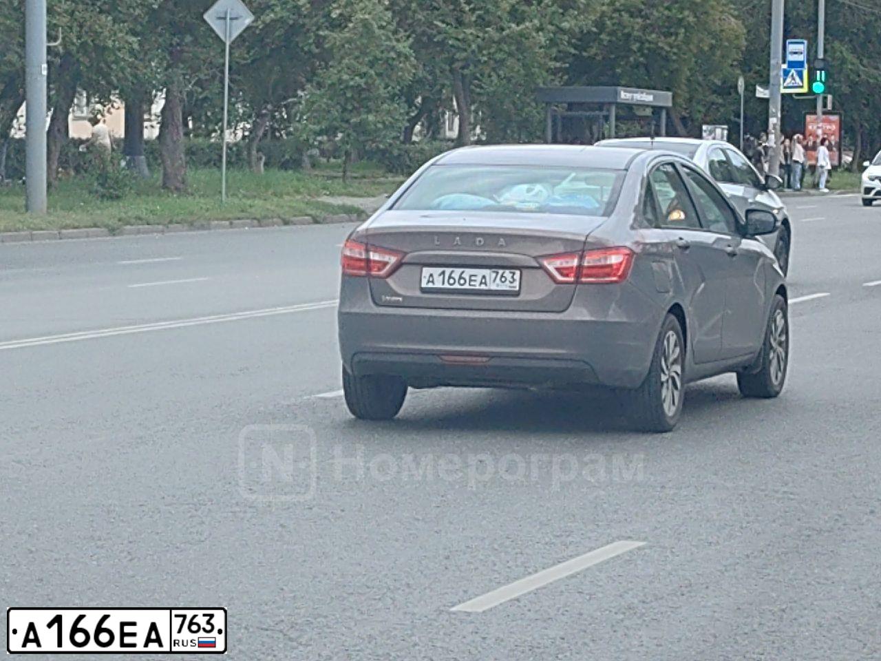 Фото автомобиля LADA VESTA, 2018 — госномер А166ЕА763. Цвет: СЕРО-ГОЛУБОЙ