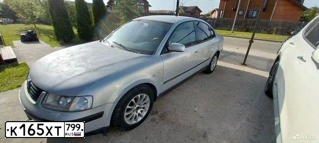 Фото автомобиля VOLKSWAGEN PASSAT, 1999 — госномер Р767РН46. Цвет: Серебристый