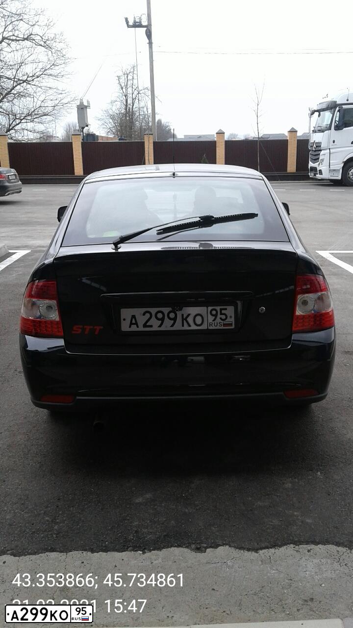 Фото автомобиля LADA 2172 PRIORA, 2011 — госномер А299КО95. Цвет: Сине-Черный