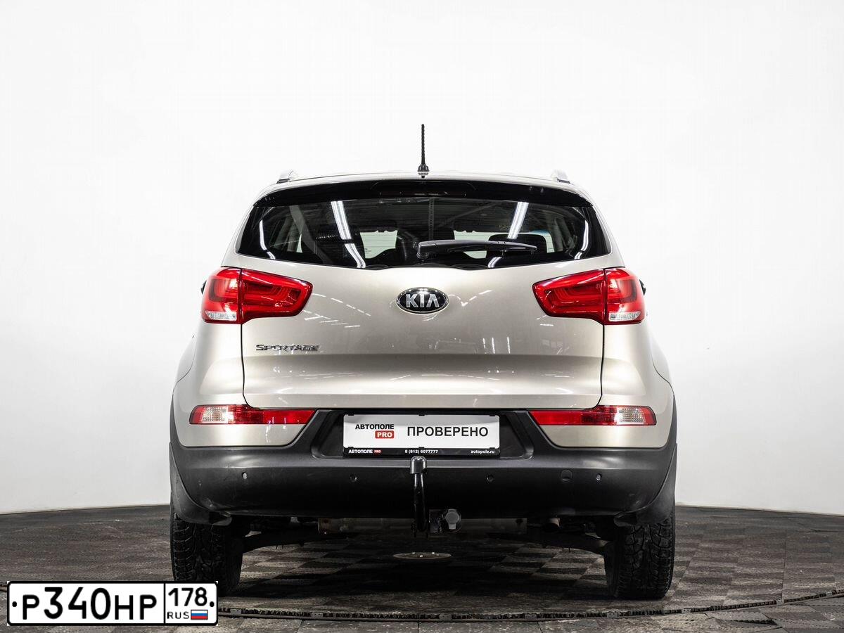 Фото автомобиля KIA SPORTAGE, 2014 — госномер О951ЕА198. Цвет: СЕРЕБРИСТЫЙ