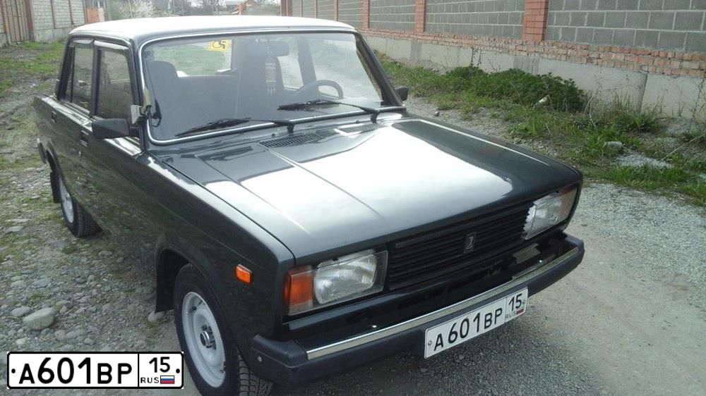 Фото автомобиля LADA 2105, 2010 — госномер А601ВР15. Цвет: СЕРО-СИНЕ-ЗЕЛЕНЫЙ