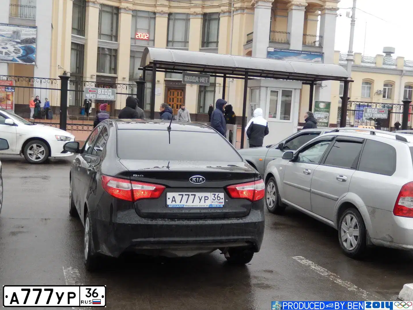 Фото автомобиля KIA RIO, 2012 — госномер А777УР36. Цвет: ЧЕРНЫЙ
