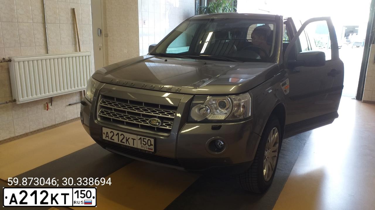 Фото автомобиля LAND ROVER FREELANDER II, 2007 — госномер Т673КА198