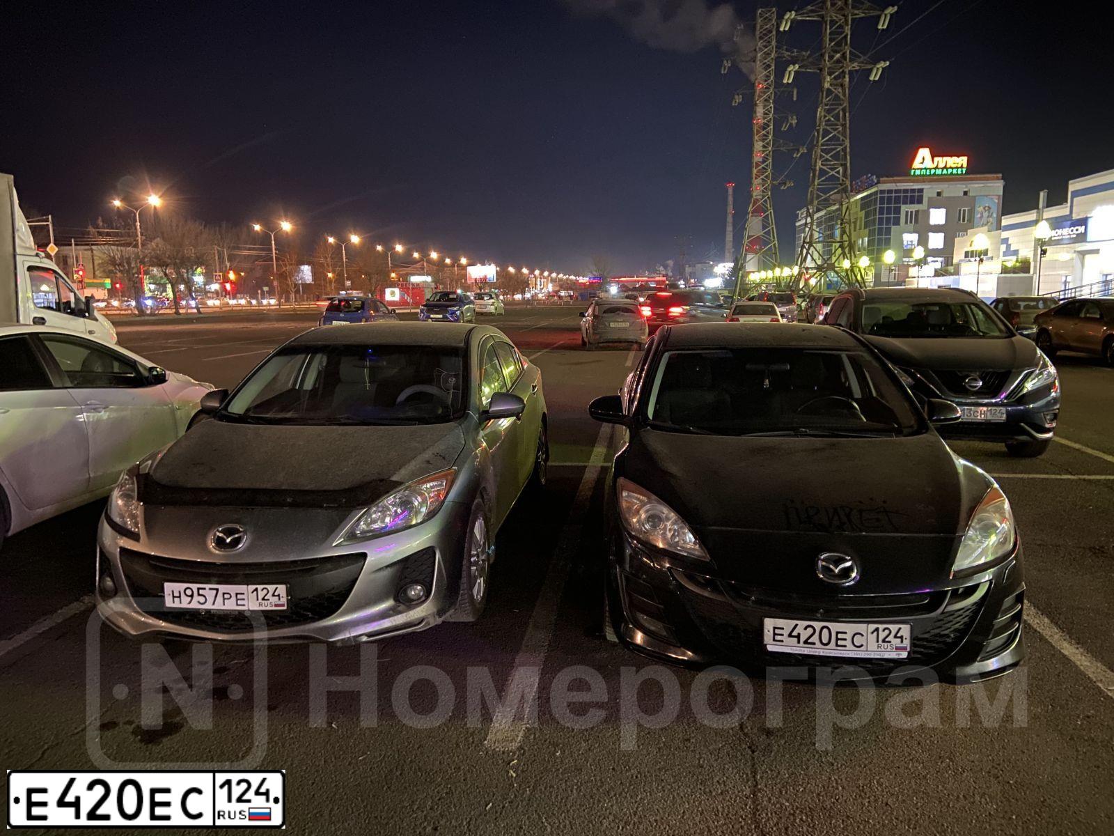Фото автомобиля MAZDA 3, 2011 — госномер Е420ЕС124. Цвет: ЧЕРНЫЙ