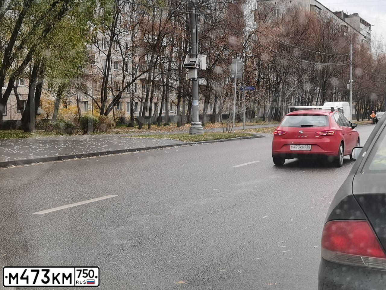 Фото автомобиля SEAT LEON, 2014 — госномер У356СЕ797. Цвет: КРАСНЫЙ