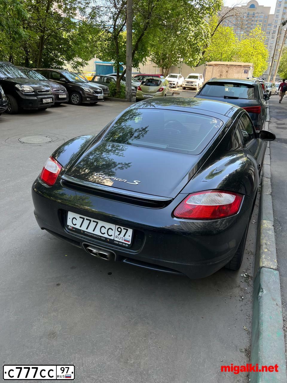Фото автомобиля PORSCHE 911 TURBO, 2002 — госномер О996ОО97. Цвет: БЕЛЫЙ (СЕРЕБРИСТЫЙ)