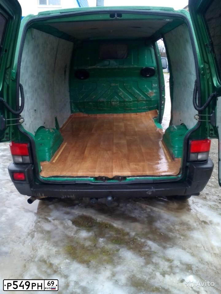 Фото автомобиля VOLKSWAGEN TRANSPORTER, 1995 — госномер С059УО69