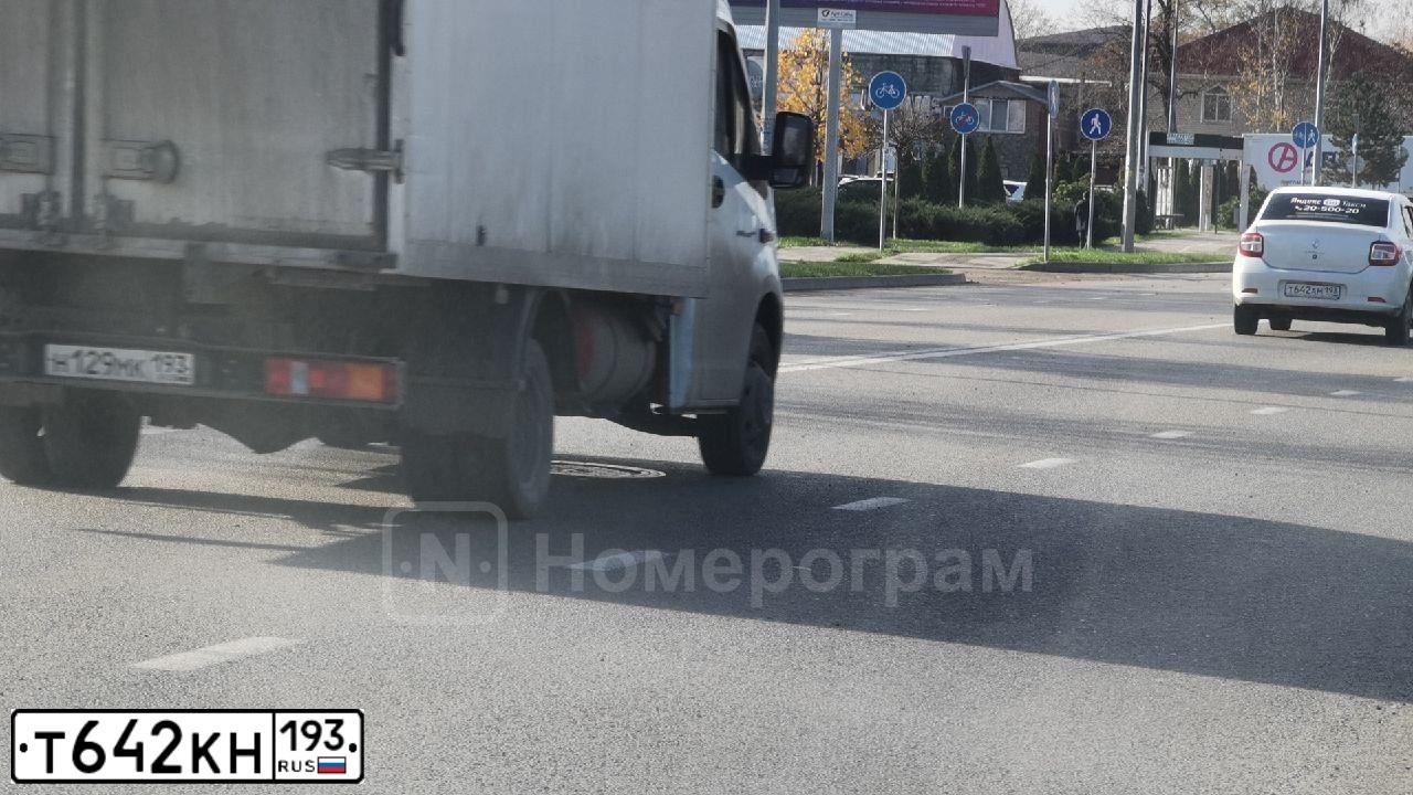 Фото автомобиля BMW SERIE 5, 2010 — госномер К030УМ93. Цвет: ЧЕРНЫЙ