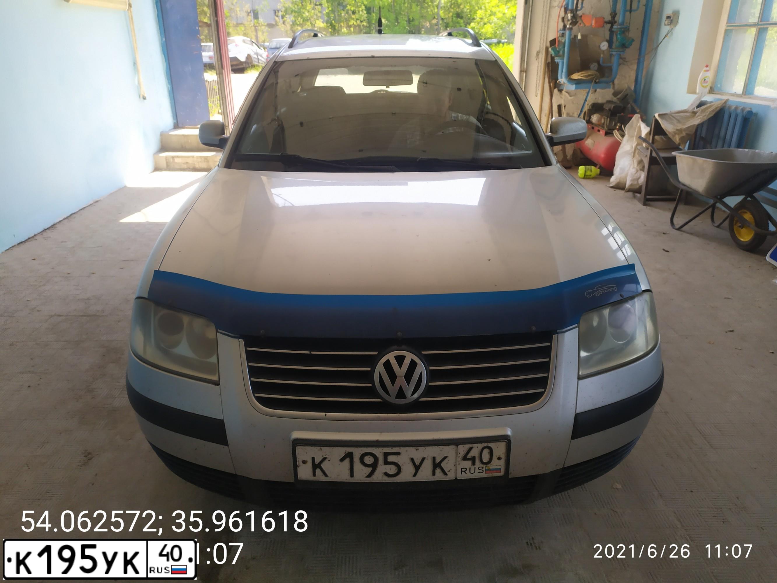 Фото автомобиля VOLKSWAGEN PASSAT, 2001 — госномер Е109ЕМ177. Цвет: СЕРЕБРИСТЫЙ