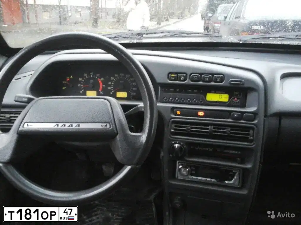 Фото автомобиля LADA 2114 SAMARA, 2005 — госномер Т181ОР47. Цвет: Белый