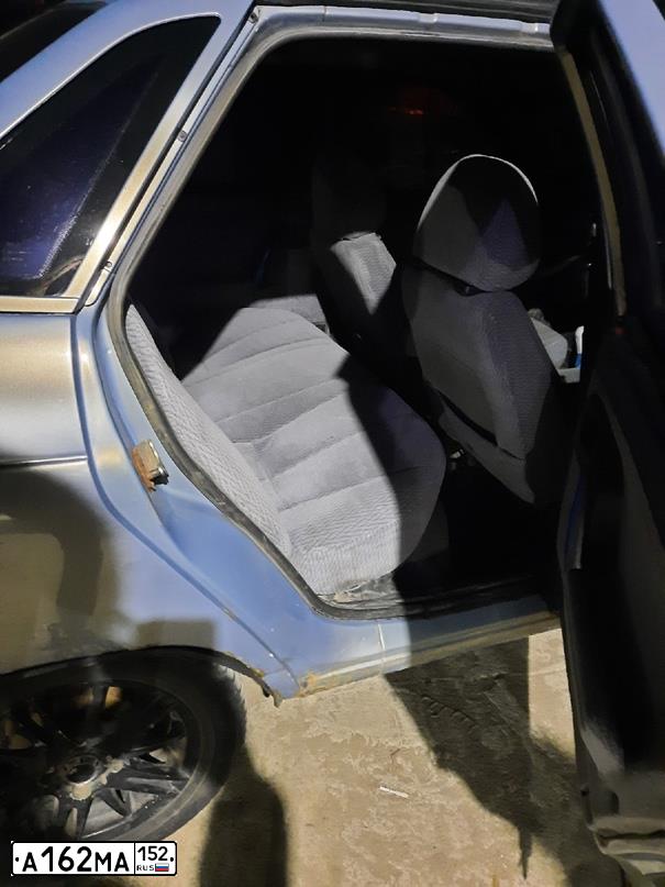 Фото автомобиля LADA 2110 LADA, 2002 — госномер А162МА152. Цвет: СЕРЫЙ