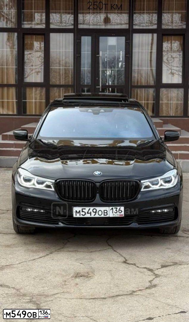 Фото автомобиля BMW SERIE 7, 2015 — госномер А528АА136. Цвет: ЧЕРНЫЙ