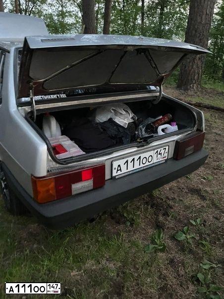 Фото автомобиля LADA 21099, 2004 — госномер У670ВВ198. Цвет: СВЕТЛО-СЕРЕБРИСТЫЙ МЕТАЛЛ