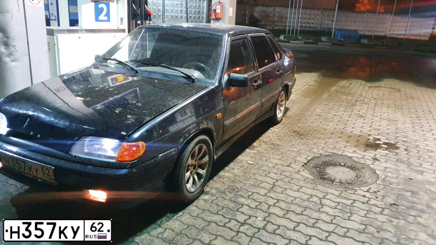 Фото автомобиля LADA 2115 SAMARA, 2007 — госномер Н357КУ62. Цвет: ГРАФИТОВЫЙ МЕТАЛЛИК