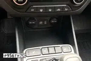 Фото автомобиля HYUNDAI CRETA, 2018 — госномер Р956ТУ161. Цвет: СЕРЫЙ