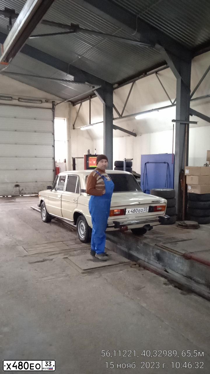 Фото автомобиля LADA 2106, 1990 — госномер Х480ЕО33. Цвет: БЕЖЕВЫЙ