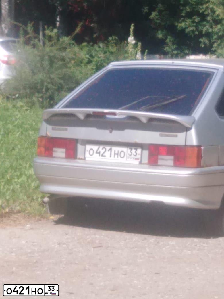 Фото автомобиля LADA 2114 SAMARA, 2007 — госномер О421НО33. Цвет: СВЕТЛО-СЕРЕБРИСТЫЙ МЕТАЛЛ