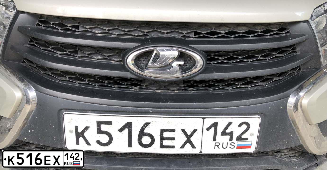 Фото автомобиля LADA XRAY, 2017 — госномер К516ЕХ142. Цвет: СЕРО-БЕЖЕВЫЙ
