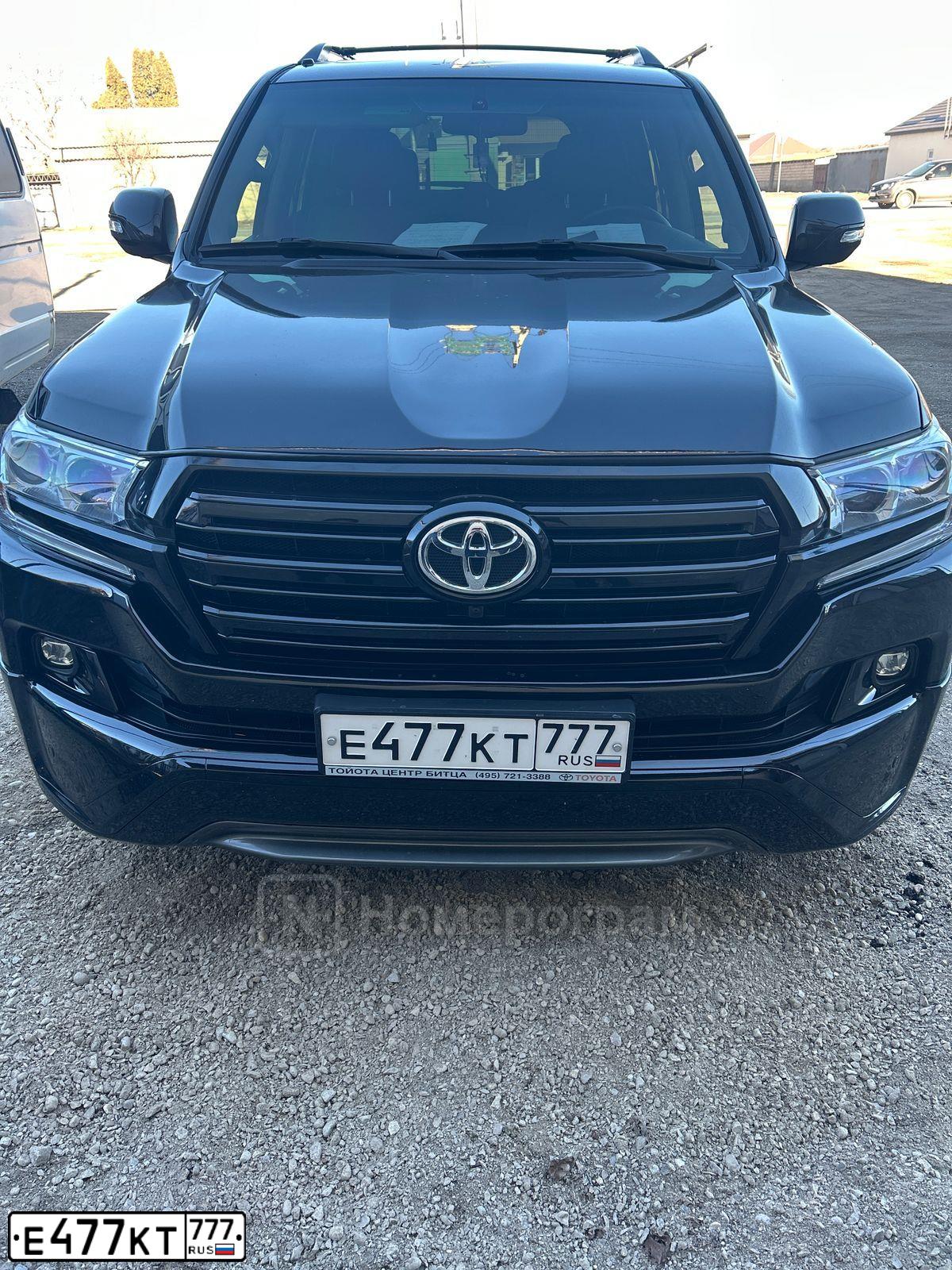 Фото автомобиля TOYOTA LAND CRUISER, 2007 — госномер С216МО07. Цвет: ЧЕРНЫЙ
