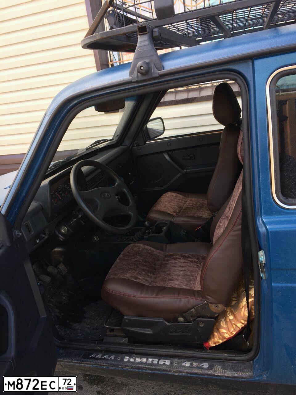 Фото автомобиля LADA 2121 NIVA, 2010 — госномер М872ЕС72. Цвет: сине-зеленый