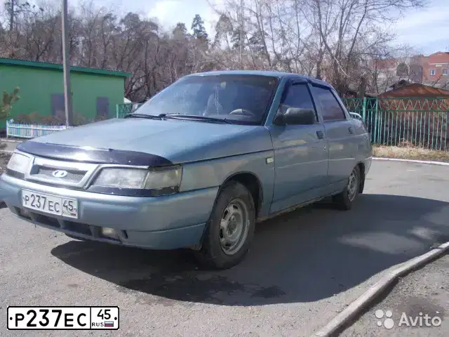 Фото автомобиля LADA 2110, 2003 — госномер Р237ЕС45. Цвет: ЗОЛОТИСТО-СЕРЫЙ