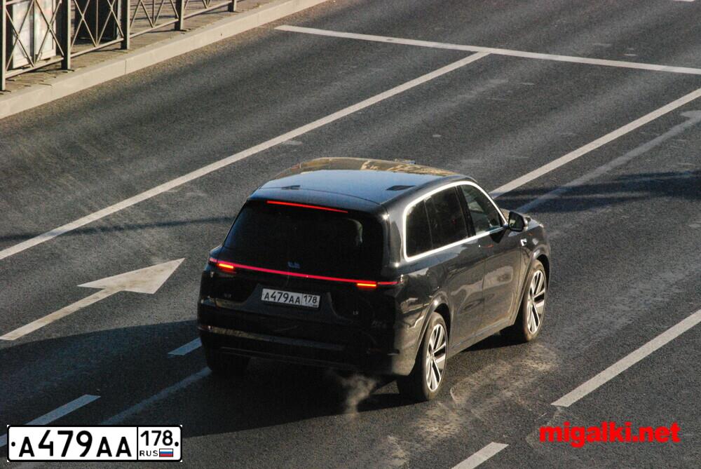 Фото автомобиля MERCEDES GL-KLASSE, 2014 — госномер К563СО186. Цвет: ЧЕРНЫЙ