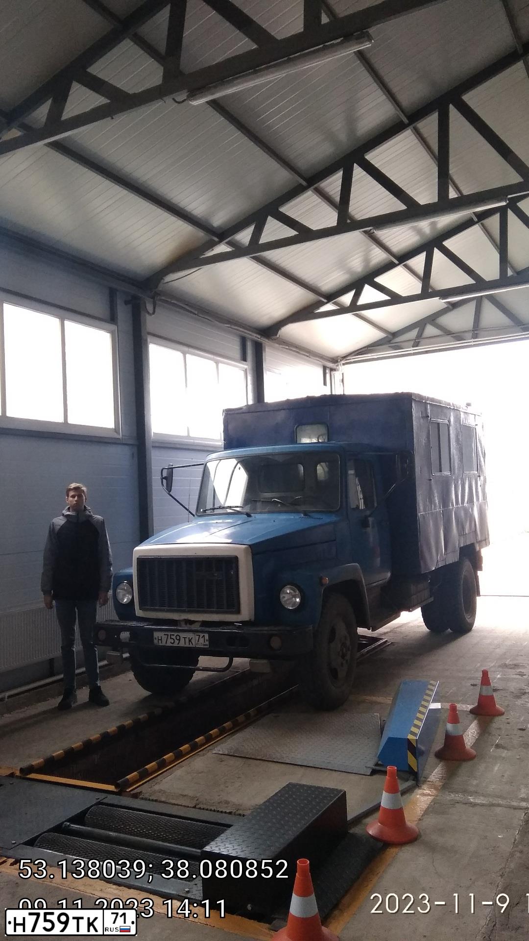 Фото автомобиля GAZ 3307, 1992 — госномер Н759ТК71. Цвет: ГОЛУБОЙ