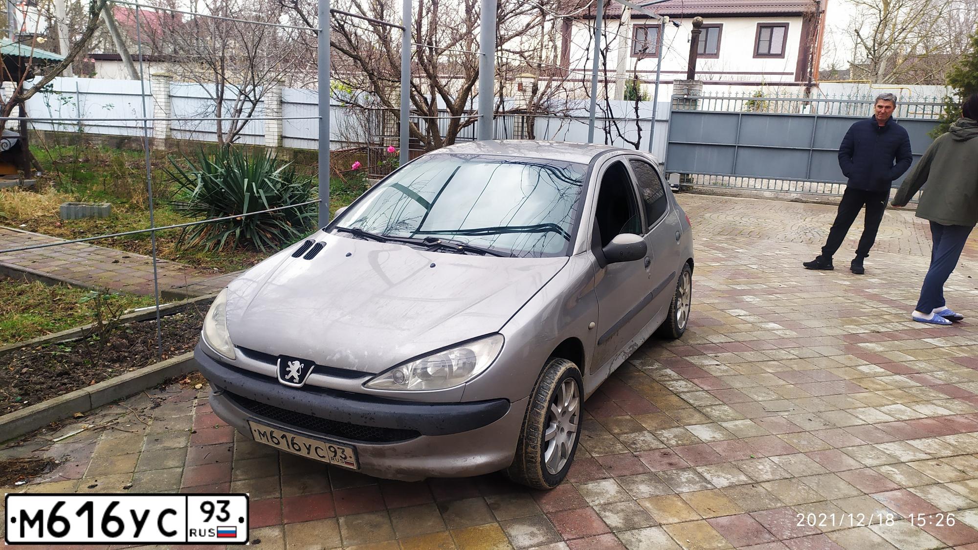 Фото автомобиля PEUGEOT 206, 2004 — госномер М616УС93. Цвет: синий