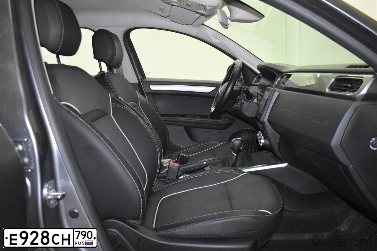 Фото автомобиля RENAULT ARKANA, 2021 — госномер А972ВР180. Цвет: СЕРЫЙ
