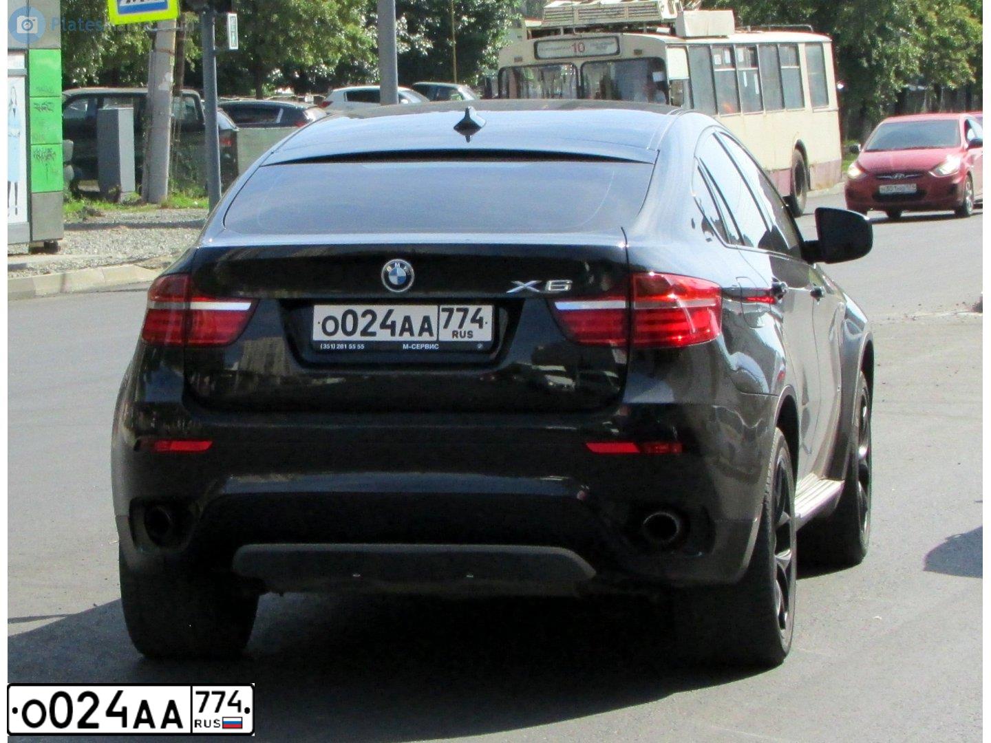 Фото автомобиля BMW X6, 2013 — госномер С201ЕХ774. Цвет: ЧЕРНЫЙ