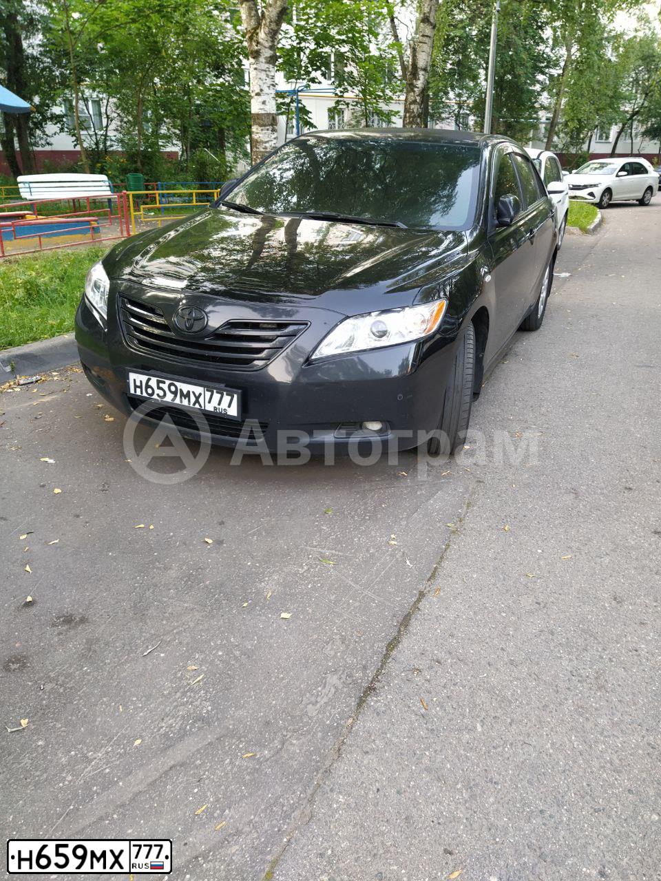 Фото автомобиля TOYOTA CAMRY, 2008 — госномер Н659МХ777. Цвет: ЧЕРНЫЙ